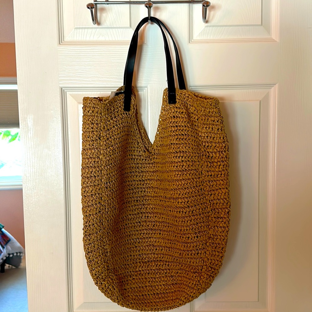 Banana Republic raffia tote
